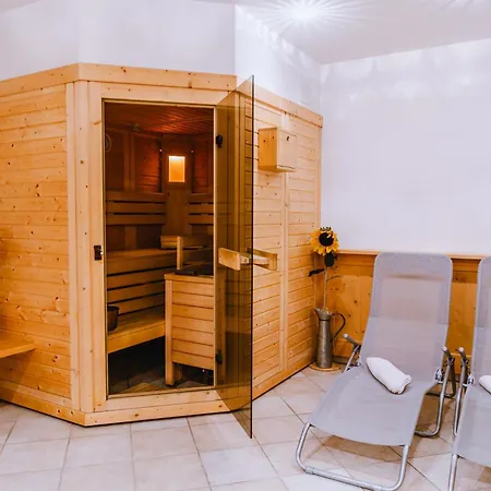 Bed & Breakfast Garni Belalp