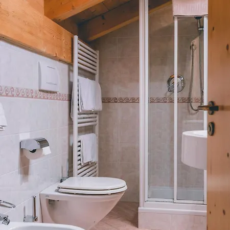 Bed & Breakfast Garni Belalp *