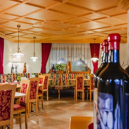 Bed & Breakfast Garni Belalp *